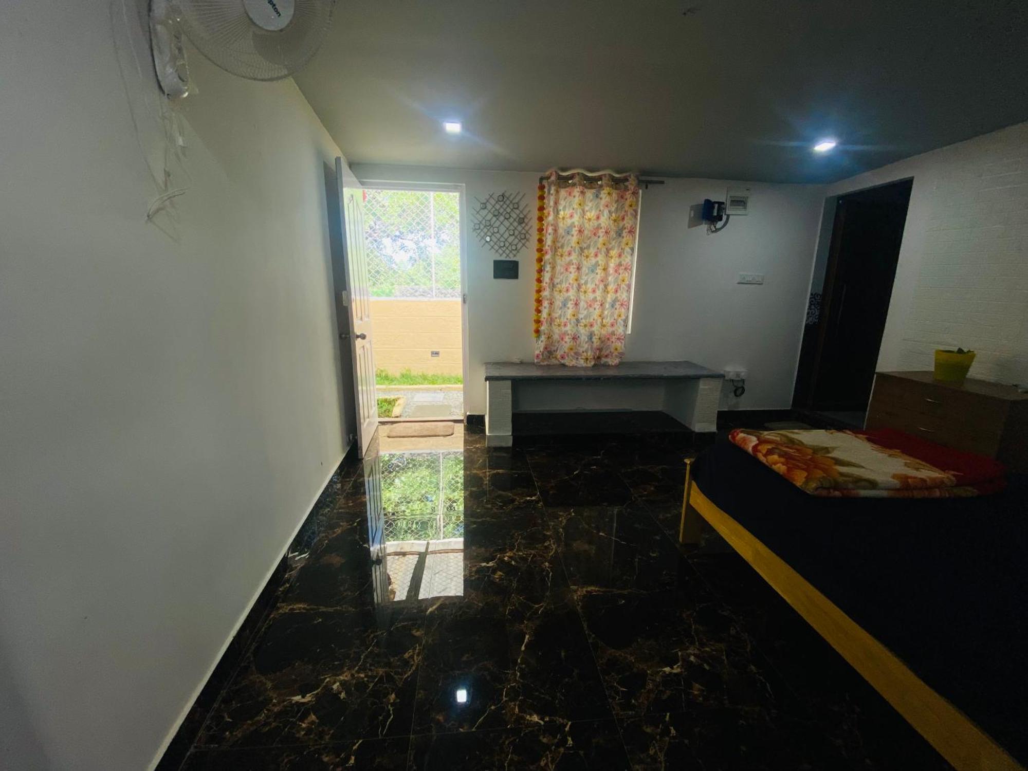 Sunsetescape 3Bhk Private Property Hotel Bangalore Buitenkant foto